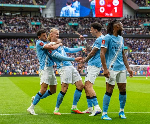 Football - FA Cup - Semi-Final - Chelsea FC v Manchester City FC LONDON, ENGLAND - Saturday, May 16, 2026: Manchester City s Erling Haaland (2nd from L) celebrates after assisting Antoine Semenyo (R) for the first goal during the FA Cup Final between Chelsea FC and Manchester City FC at Wembley Stadium. (Photo by Ian Stephen Propaganda) LONDON Wembley Stadium GREATER LONDON ENGLAND  Copyright: xDavidxRawcliffex P2026-05-16-FA_Cup_Final-37