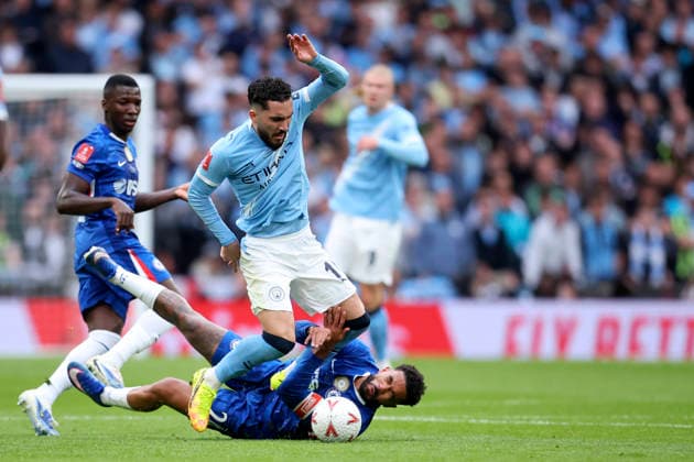 Chelsea v Manchester City - Emirates FA Cup Final Rayan Cherki of Manchester City and Reece James of Chelsea challenge during the Emirates FA Cup Final match between Chelsea and Manchester City on May 16, 2026 in London, England. WARNING! This Photograph May Only Be Used For Newspaper And Or Magazine Editorial Purposes. May Not Be Used For Publications Involving 1 player, 1 Club Or 1 Competition Without Written Authorisation From Football DataCo Ltd. For Any Queries, Please Contact Football DataCo Ltd on +44 (0) 207 864 9121 London Wembley Stadium England United Kingdom Copyright: xAllstarxPicturexLibraryxLtdx