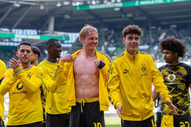 16 05 2026, Matchday 34 in Bundesliga 1, SV Werder Bremen Borussia Dortmund v l Yan Couto Borussia Dortmund , Serhou Guirassy Borussia Dortmund , Julian Brandt Borussia Dortmund , Samuele Inacio Borussia Dortmund , Karim Adeyemi Borussia Dortmund Bremen Weserstadion Bremen Germany xRHR PHOTO ENx Copyright: DennisxEwert RHR-FOTOx RHR-FOTO DE