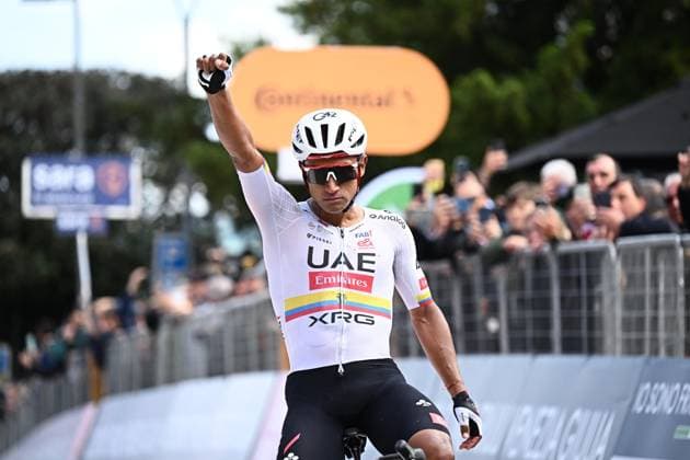 May 16, 2026, Fermo, ITALY: Equadorian rider Manuel Jhonatan Narvaez of Uae Team Emirates Xrg, celebrates after crossing the finish line and win the 8th stage of the 109 Giro d Italia 2026, cycling race over 156 km from Chieti to Fermo, 16 May 2026. ANSA LUCA ZENNARO. Giro D Italia Cycling Tour - Stage 8  - ZUMAa110 20260516_zaf_a110_023 Copyright: xLucaxZennarox