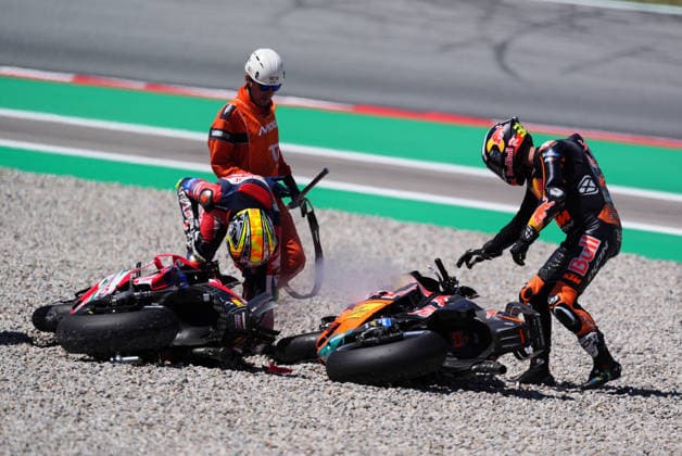 May 16, 2026, Barcelona, Barcelona, Spain: MONTMELO, SPAIN - MAY 16: Brad Binder 33 of Red Bull KTM Factory Racing and Joan Mir 36 of Honda HRC Castrol crashes during the MotoGP Tissot Sprint at the MotoGP Grand Prix of Catalunya at Circuit de Barcelona-Catalunya on May 16, 2026 in Montmelo, Spain. Barcelona Spain - ZUMAs316 20260516_znp_s316_102 Copyright: xMartixSeguraxRamonedax