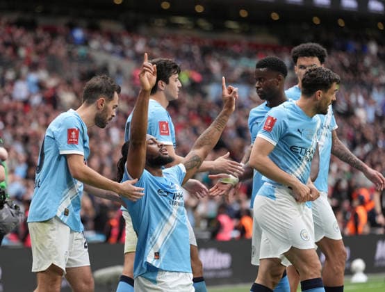 Chelsea v Manchester City FA Cup Final, Football, Wembley Stadium, London, UK - 16 May 2026 GOAL 0-1. Antoine Semenyo of Manchester City on his knees and points to the sky in celebration after scoring the opening goal. London Wembley Stadium London UK, UK NEWSPAPERS OUT Copyright: xSeanxRyanx
