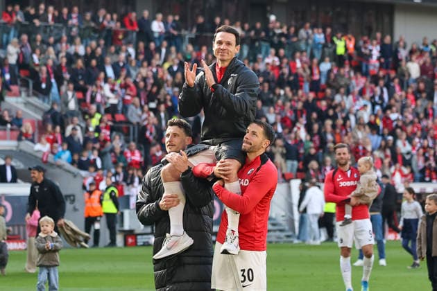 Maximilian Eggestein SC Freiburg, 08 , Nicolas Höfler, Hofler SC Freiburg, 27 and Christian Günter, Gunter SC Freiburg, 30 after the match , Germany, Football, 1 Bundesliga, Matchday 34, 2025 2026, SC Freiburg vs RB Leipzig, 16 05 2026, Freiburg im Breisgau Europa Park Stadion Baden Württemberg Germany Copyright: xGrantxHubbsx
