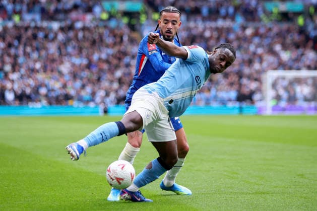 Chelsea v Manchester City - Emirates FA Cup Final Malo Gusto of Chelsea and Jeremy Doku of Manchester City challenge during the Emirates FA Cup Final match between Chelsea and Manchester City on May 16, 2026 in London, England. WARNING! This Photograph May Only Be Used For Newspaper And Or Magazine Editorial Purposes. May Not Be Used For Publications Involving 1 player, 1 Club Or 1 Competition Without Written Authorisation From Football DataCo Ltd. For Any Queries, Please Contact Football DataCo Ltd on +44 (0) 207 864 9121 London Wembley Stadium England United Kingdom Copyright: xAllstarxPicturexLibraryxLtdx