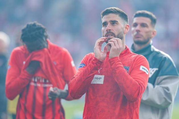 Disappointment at Omar Traore 23 1FC Heidenheim 1846 and Stefan Schimmer 9 1FC Heidenheim 1846 after relegation, 1 FC Heidenheim vs 1 FSV Mainz 05, Football, Men, Bundesliga, DFL, Season 2025 2026, 34 Matchday, Second round, 16 05 2026 DFB regulations prohibit any use of photographs as image sequences and or quasi video Heidenheim Baden Wuerttemberg Germany Copyright: xkolbert-press MartinxAgüerax