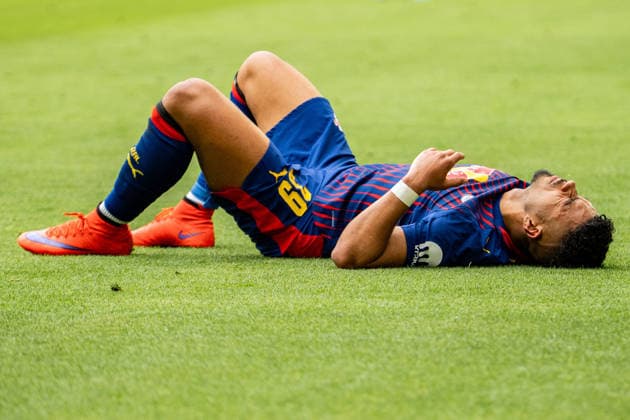 16 05 2026, xdaymx, Soccer 1 Bundesliga, SC Freiburg RB Leipzig Henrichs, Benjamin RB Leipzig on the ground after the defeat in Freiburg DFL DFB REGULATIONS PROHIBIT ANY USE OF PHOTOGRAPHS as IMAGE SEQUENCES and or QUASI VIDEO Freiburg