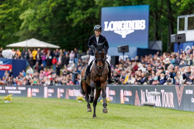 HAMBURG Al Shira aa 95 German Jumping and Dressage DERBY 2026, HAMBURG Al Shira aa 95 German Jumping and Dressage DERBY 2026 MEYER ZIMMERMANN Janne Friederike GER , Cellagon Cascais Prize giving ceremony LONGINES Grand Prix of Hamburg Al Shira aa CSI5 Tour CSI5 Int jumping competition with jump off 1,60m Hamburg, Jenischpark, Derby Park Klein Flottbek 16 May 2026