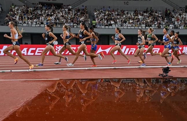 Wanda Diamond League 2026 - Shanghai Keqiao SHAOXING, CHINA - MAY 16: A reflection of runners is seen in the water jump pit during the women s 3000m steeplechase race at the Yangtze River Delta Athletics Diamond Gala, the Shanghai Keqiao leg and opening meeting of the 2026 Wanda Diamond League circuit, at the China Textile City Sports Center in Keqiao, Shaoxing, Zhejiang province, China, on May 16, 2026. Artur Widak Anadolu Zhejiang China. Editorial use only. Please get in touch for any other usage.  Copyright: x2026xAnadoluxArturxWidakx