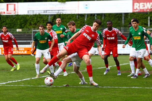 Fußball I Herren I Saison 2025 2026 I Regionalliga Nord I 34.Spieltag I Eintracht Norderstedt - HSC Hannover I 16.05.2026 Lucas Schulze (21, FC Eintracht Norderstedt) Norderstedt Edmund Plambeck Stadion Schleswig-Holstein Deutschland *** Soccer I Men I Season 2025 2026 I Regionalliga Nord I 34 Matchday I Eintracht Norderstedt HSC Hannover I 16 05 2026 Lucas Schulze 21, FC Eintracht Norderstedt Norderstedt Edmund Plambeck Stadium Schleswig Holstein Germany Copyright: xLobeca RalfxHomburgx