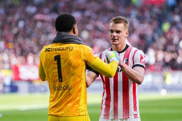 1 Bundesliga SC Freiburg vs RB Leipzig, 16 05 2026 Noah Atubolu SC Freiburg, 1 and Philipp Lienhart SC Freiburg, 3 after final whistle 1 Bundesliga SC Freiburg vs RB Leipzig, Europa Park Stadion, 16 05 2026 DFB DFL REGULATIONS PROHIBIT ANY USE OF PHOTOGRAPHS AS IMAGE SEQUENCES AND OR QUASI VIDEO Copyright: xBEAUTIFULxSPORTS Boscox