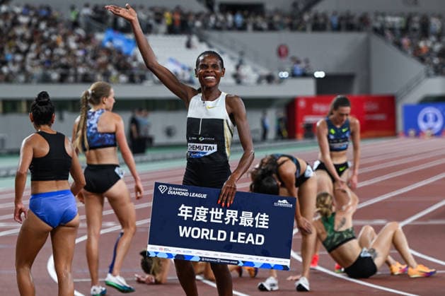 Wanda Diamond League 2026 - Shanghai Keqiao SHAOXING, CHINA - MAY 16: Peruth Chemutai of Uganda celebrates with a WORLD LEAD sign after winning the women s 3000m steeplechase race during the Yangtze River Delta Athletics Diamond Gala, the Shanghai Keqiao leg and opening meeting of the 2026 Wanda Diamond League circuit, at the China Textile City Sports Center in Keqiao, Shaoxing, Zhejiang province, China, on May 16, 2026. Artur Widak Anadolu Shaoxing China. Editorial use only. Please get in touch for any other usage.  Copyright: x2026xAnadoluxArturxWidakx