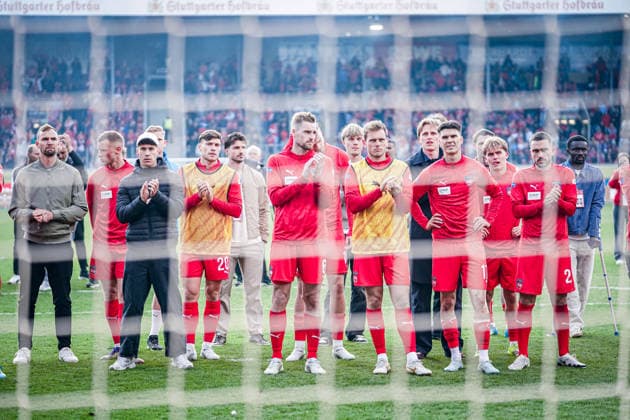 Germany Soccer 1 Bundesliga 2025 2026 , 34 Matchday 1 FC Heidenheim vs 1 FSV Mainz 05 Voith Arena Heidenheim an der Brenz Facial expressions, gestures, emotions, after the match, team, player Copyright: xBennetxLongx