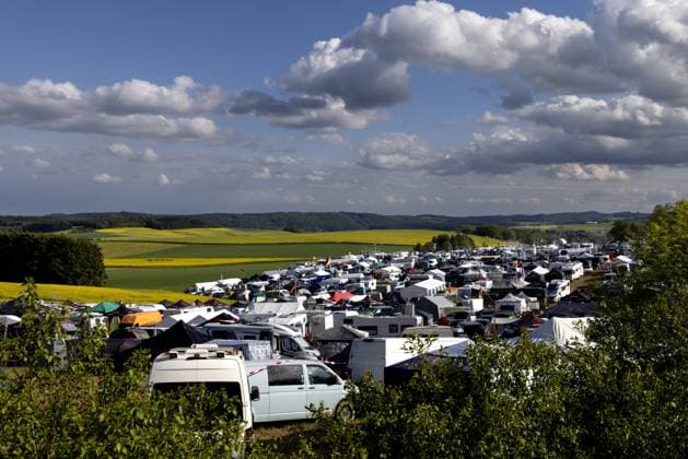 NÜRBURG - A campsite during the 24 Hours of Nürburgring, at the German circuit in the Eifel. Max Verstappen is participating in the endurance race at the Nürburgring together with his teammates Austrian Lucas Auer, Andorran Jules Gounon, and Spaniard Daniel Juncadella. SANDER KONING ANP xVIxANPxSportx xxANPxIVx 558469630 originalFilename: 558469630.jpg