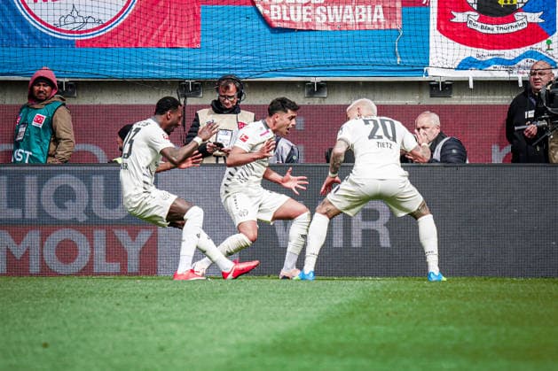 Germany Soccer 1 Bundesliga 2025 2026 , Matchday 34 1 FC Heidenheim vs 1 FSV Mainz 05 Voith Arena Heidenheim an der Brenz Nadiem Amiri 1 FSV Mainz 05, 10 , Phillip Tietz 1 FSV Mainz 05, 20 , Sheraldo Becker 1 FSV Mainz 05, 23 , Goal celebration, cheering, emotions, facial expression, gesture, gesture, goal Copyright: xBennetxLongx