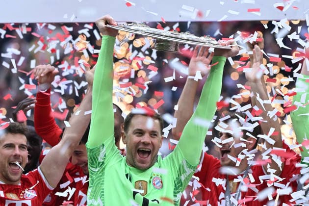 16 05 2026, xemx, Soccer 1 Bundesliga, FC Bayern Muenchen 1 FC Köln v l Jubel, Freude über den Gewinn der Meisterschaft Manuel Neuer FC Bayern Muenchen DFL DFB REGULATIONS PROHIBIT ANY USE OF PHOTOGRAPHS as IMAGE SEQUENCES and or QUASI VIDEO Muenchen