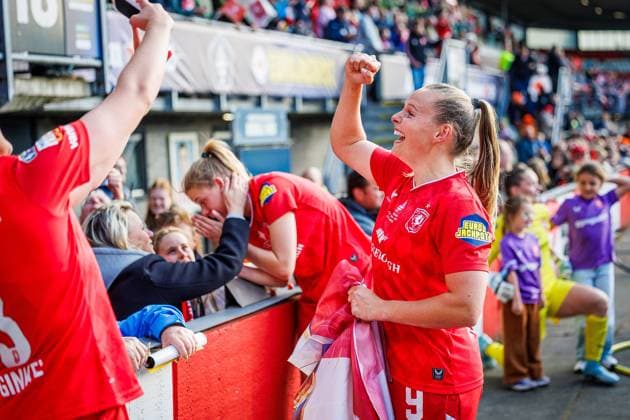 ROTTERDAM , 16-05-2026 , Het Kasteel , Season 2025 2026, Dutch Eurojackpot KNVB beker vrouwen football , match between FC Twente and PSV (cup final women) , picture shows celebration Twente FC Twente player Jaimy Ravansbergen Twente - PSV (cup final women)  x203738411x Copyright: