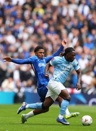 Jeremy Doku of Manchester City and Wesley Fofana of Chelsea - Chelsea v Manchester City, The Emirates FA Cup Final, Wembley Stadium, London, UK - 16th May 2026. No free usage or syndication, standard fees apply. Chelsea v Manchester City, Emirates FA Cup Final, Football, Wembley Stadium, London, UK - 16 May 2026London Wembley Stadium United Kingdom EDITORIAL USE ONLY No use with unauthorised audio, video, data, fixture lists, club league logos or live services. Online in-match use limited to 120 images, no video emulation. No use in betting, games or single club league player publications. Copyright: xMDI Shutterstockx 16878198ah