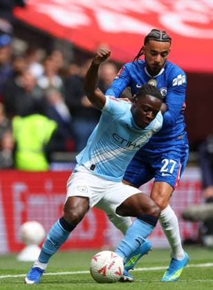Jeremy Doku of Manchester City and Malo Gusto of Chelsea - Chelsea v Manchester City, The Emirates FA Cup Final, Wembley Stadium, London, UK - 16th May 2026. No free usage or syndication, standard fees apply. Chelsea v Manchester City, Emirates FA Cup Final, Football, Wembley Stadium, London, UK - 16 May 2026London Wembley Stadium United Kingdom EDITORIAL USE ONLY No use with unauthorised audio, video, data, fixture lists, club league logos or live services. Online in-match use limited to 120 images, no video emulation. No use in betting, games or single club league player publications. Copyright: xMDI Shutterstockx 16878198ad