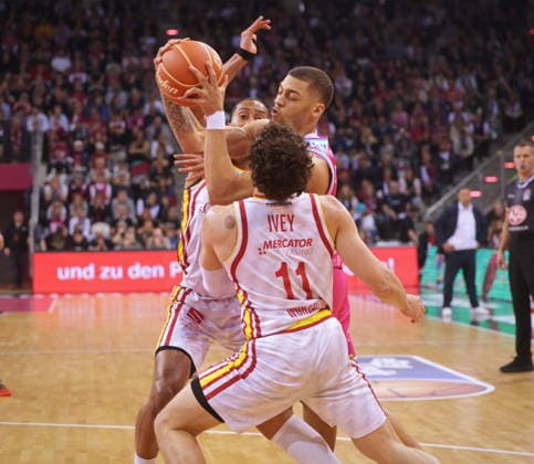 Alijah Comithier Telekom Baskets Bonn vs Fitness First Würzburg Baskets Playoffs Quarterfinals Game 1 Season 2025 26