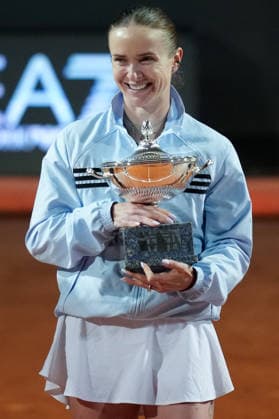 Elina Svitolina of Ukraine holds the trophy after winning the Internazionali BNL d Italia 2026 tennis tournament final at Foro Italico in Rome (Italy) on May, 16, 2026. AntoniettaxBaldassarre