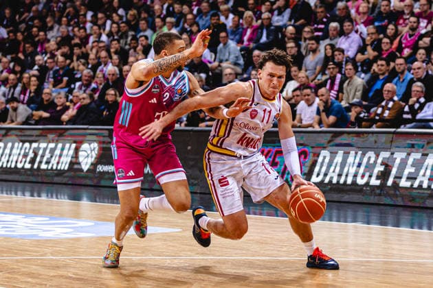 easyCredit Basketball Bundesliga, Playoff Quarterfinals Telekom Baskets Bonn vs Fitness First Baskets Würzburg, 16 05 2026 Brae Ivey Würzburg 11 and Alijah Comithier Telekom Baskets Bonn 2 easyCredit Basketball Bundesliga, Playoff Quarterfinals Telekom Baskets Bonn vs Fitness First Baskets Würzburg, 16 05 2026, Telekom Dome Bonn Copyright: xBEAUTIFULxSPORTS Derixx