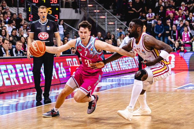 easyCredit Basketball Bundesliga, Playoff Quarterfinal Telekom Baskets Bonn vs Fitness First Baskets Würzburg, 16 05 2026 Grayson Murphy Telekom Baskets Bonn 7 and Eddy Edigin Jr Würzburg 27 easyCredit Basketball Bundesliga, Playoff Quarterfinal Telekom Baskets Bonn vs Fitness First Baskets Würzburg, 16 05 2026, Telekom Dome Bonn Copyright: xBEAUTIFULxSPORTS Derixx