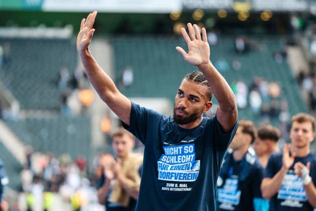 MOENCHENGLADBACH, GERMANY- MAY 16: Kevin Akpoguma (TSG Hoffenheim, 25) during the Bundesliga match between Borussia Moenchengladbach vs. TSG 1899 Hoffenheim at Borussia-Park on matchday 34 of the 1. Bundesliga on May 16, 2026 in Moenchengladbach, Germany. DFL REGULATIONS PROHIBIT ANY USE OF PHOTOGRAPHS AS IMAGE SEQUENCES AND OR QUASI-VIDEO. Copyright: xNatachaxFreisenx