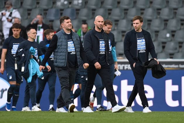 Paul Pajduch (Technischer Direktor TSG Hoffenheim), Trainer Christian Ilzer (1899 Hoffenheim), Andreas Schicker (Geschäftsführer TSG Hoffenheim), v.re., nach dem Spiel 16.05.2026, Fussball 1. Bundesliga, Saison 2025 2026, 34. Spieltag, Borussia Mönchengladbach - TSG Hoffenheim 4:0 DFL regulations prohibit any use of photographs as image sequences and or quasi-video Moenchengladbach Borussia Park Nordrhein Westfalen Deutschland *** Paul Pajduch Technical Director TSG Hoffenheim , Coach Christian Ilzer 1899 Hoffenheim , Andreas Schicker Managing Director Sport TSG Hoffenheim , v re , after the match 16 05 2026, Soccer 1 Bundesliga, Season 2025 2026, Matchday 34, Borussia Mönchengladbach TSG Hoffenheim 4 0 DFL regulations prohibit any use of photographs as image sequences and or quasi video Moenchengladbach Borussia Park Nordrhein Westfalen Germany Team2