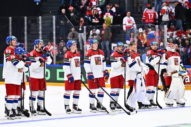 Czech players are seen after lost during the 2026 IIHF World Championship, WM, Weltmeisterschaft Group B, match Slovenia vs Czech Republic, on May 16, 2026, Fribourg, Switzerland. (CTKxPhoto RadekxPetrasek) CTKPhotoP2026051607227  CTKPhotoP2026051607227