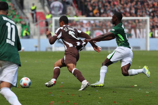 St Pauli vs VfL, 1 BL Hamburg, 16 05 2026, Football, Men, Season 2025 2026, 1 BL, FC St Pauli vs VfL Wolfsburg DFL DFB REGULATIONS PROHIBIT ANY USE OF PHOTOGRAPHS as IMAGE SEQUENCES and or QUASI VIDEO Millerntor Stadion Germany
