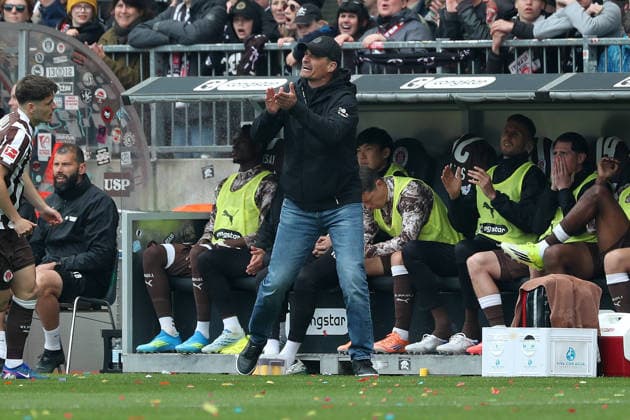 St Pauli vs VfL, 1 BL Hamburg, 16 05 2026, Football, Men, Season 2025 2026, 1 BL, FC St Pauli vs VfL Wolfsburg Head Coach Alexander Blessin St Pauli DFL DFB REGULATIONS PROHIBIT ANY USE OF PHOTOGRAPHS as IMAGE SEQUENCES and or QUASI VIDEO Millerntor Stadion Germany
