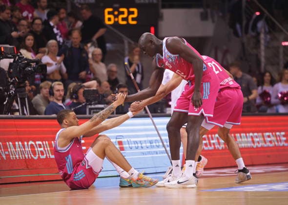 Alijah Comithier, Kur Jongkuch Telekom Baskets Bonn vs Fitness First Würzburg Baskets Playoffs Quarterfinals Game 1 Season 2025 26