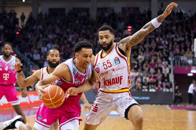 Joel AMINU BON 21, left on the ball in a duel against David MUENKAT WUE 55, right , action final score 54 69, Basketball 1 Bundesliga Telekom Baskets Bonn Fitness First Wuerzburg Baskets Würzburg BON vs WUE Playoffs, Quarterfinals, 1 game, in T E L E C O M D O M E, on 16 05 2026,