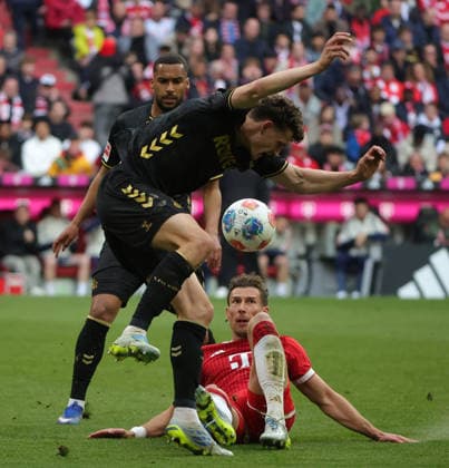 15 05 2026, 1 Bundesliga, Matchday 34, FC Bayern vs 1 FC Koeln, Allianz Arena Muenchen, Football, Sport, in picture Eric Martel 1 FC Koeln vs Leon Goretzka FC Bayern Muenchen