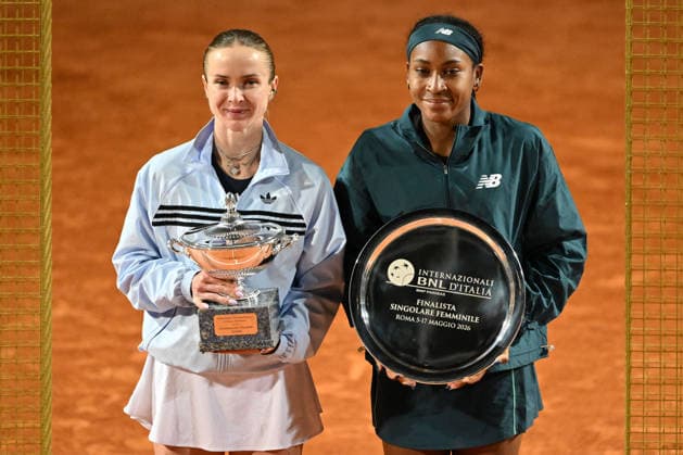TENNIS - Internazionali di Tennis - Internazionali BNL d Italia Photo by IPA ABACAPRESS.COM84765992 - Elina Svitolina of Ukraine and Coco Gauff of United States poses for a photo with the trophy following victoryin the the Women s Singles Final match of the Internazionali BNL d Italia Day Twelve at Foro Italico on May 15, 2026 in Rome, Italy. Rome Italy  Copyright: xIPAxSport ABACAx