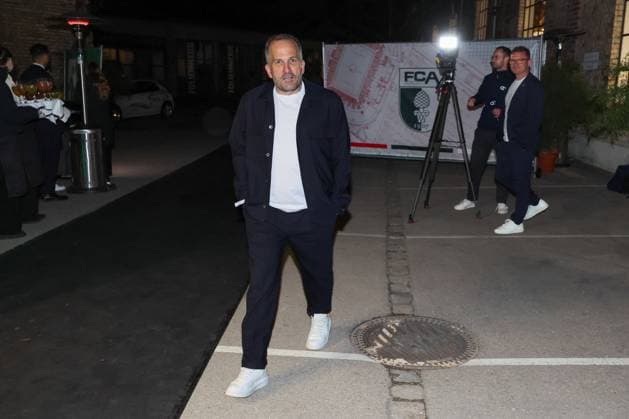 Head coach Manuel Baum FC Augsburg at the location, FC Augsburg end of season party, Football, 1 Bundesliga, 34 Matchday, 16 05 2026 DFL DFB regulations prohibit any use of photographs as image sequences and or quasi video Augsburg Bayern Germany Copyright: xkolbert-press ChristianxKolbertx