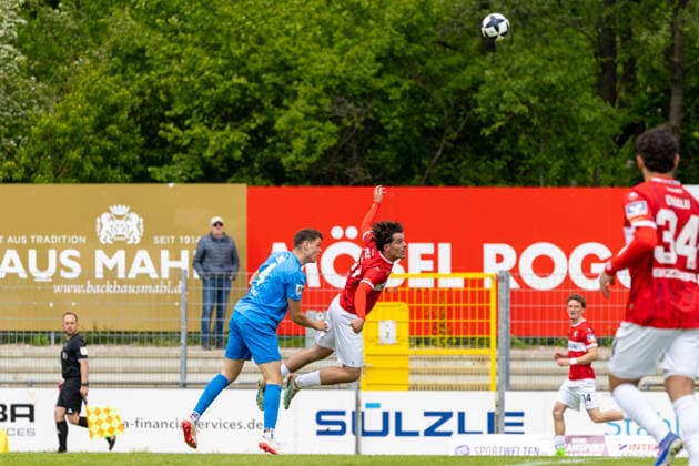 Dennis Egel FC Astoria Walldorf, 04 and Marko Pilic TSG Balingen, 37 TSG Balingen vs FC Astoria Walldorf, Football Oberliga, Season 2025 2026, 16 05 26 TSG Balingen vs FC Astoria Walldorf, Football, Regionalliga Suedwest, 34 Matchday, Season 2025 2026, 16 05 26 Villingen Copyright: xEibner-Pressefoto KirstenxJägerx