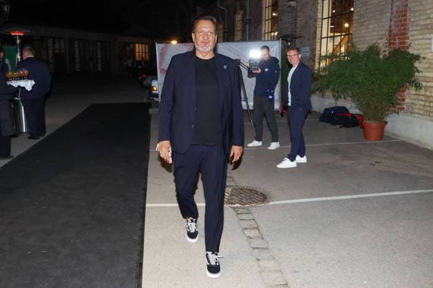 President Markus Krapf FC Augsburg arrives at the location, FC Augsburg end of season party, Football, 1 Bundesliga, 34 Matchday, 16 05 2026 DFL DFB regulations prohibit any use of photographs as image sequences and or quasi video Augsburg Bayern Germany Copyright: xkolbert-press ChristianxKolbertx