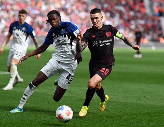16 05 2026, xophax, Soccer 1 Bundesliga, Bayer 04 Leverkusen Hamburger SV Alejandro Grimaldo Bayer 04 , right and Bello Shafiq Nadja , left HSV DFL DFB REGULATIONS PROHIBIT ANY USE OF PHOTOGRAPHS as IMAGE SEQUENCES and or QUASI VIDEO Leverkusen
