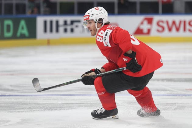 Ice Hockey World Championship 2026 SUI LAT Christoph Bertschy Switzerland 16 05 2026 Swiss Life Arena Zurich , SWITZERLAND, Men IIHF Ice Hockey World Championship Zurich 2026 Group Switzerland Latvia Christoph Bertschy Switzerland