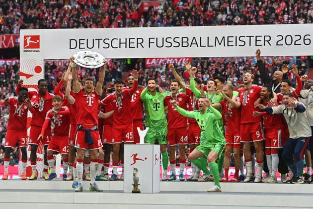 Team photo, team, team, team photo, Leon GORETZKA Bayern Muenchen with championship trophy, cup, cup, trophy, award ceremony Football 1 Bundesliga season 2025 2026, 34 Matchday, Matchday34 FC Bayern Muenchen 1 FC Koeln 5 1 on 16 05 2026 , A L L I A N Z A R E N A