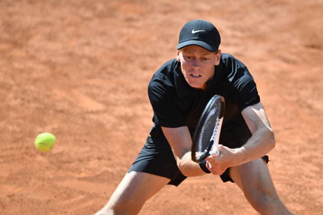 IPA84769923 - Jannik Sinner of Italy against Daniil Medvedev during the Internazionali BNL d Italia Day Twelve at Foro Italico on May 16, 2026 in Rome, Italy.  Copyright: xDomenicoxCippitelli IPAxSportx xx 84769923
