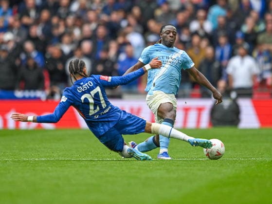 Chelsea v Manchester City Emirates FA Cup Malo Gusto of Chelsea and Jeremy Doku of Manchester City during the Emirates FA Cup Final between Chelsea and Manchester City at Wembley Stadium, London 16 05 2026 UK Newspapers OUT Copyright: xKarlxVallantinex FIL-23441-0151