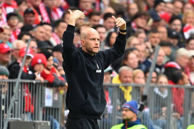 Rene WAGNER Trainer 1 FC Koeln , Gestures,gives instructions, single image,cropped single motif, half figure,half figure Football 1 Bundesliga Season 2025 2026, 34 Matchday, Matchday34 FC Bayern Muenchen 1 FC Koeln 5 1 on 16 05 2026 , A L L I A N Z A R E N A