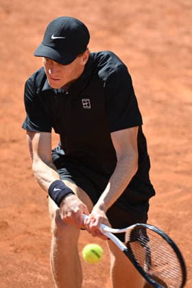 TENNIS - Internazionali di Tennis - Internazionali BNL d Italia Photo by IPA ABACAPRESS.COM84769917 - Jannik Sinner of Italy against Daniil Medvedev during the Internazionali BNL d Italia Day Twelve at Foro Italico on May 16, 2026 in Rome, Italy. Rome Italy  Copyright: xIPAxSport ABACAx