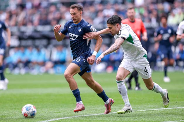 16 05 2026, Football, Borussia Mönchengladbach TSG 1899 Hoffenheim, 1 Soccer Bundesliga, 34 Matchday, Borussia Park, Season 2025 2026 Tim Lemperle TSG Hoffenheim 19 in duel against Kevin Diks Borussia Mönchengladbach 04 DFB regulations prohibit any use of photographs as image sequences and or quasi video Nordrhein Westfalen Germany