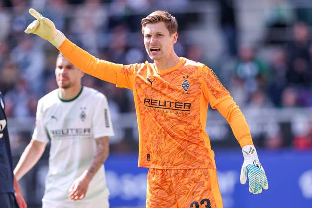 16 05 2026, Soccer, Borussia Mönchengladbach TSG 1899 Hoffenheim, 1 Soccer Bundesliga, 34 Matchday, Borussia Park, Season 2025 2026 Goalkeeper Moritz Nicolas Borussia Mönchengladbach 33 gesticulating on the pitch DFB regulations prohibit any use of photographs as image sequences and or quasi video Nordrhein Westfalen Germany