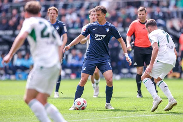 16 05 2026, Soccer, Borussia Mönchengladbach TSG 1899 Hoffenheim, 1 Soccer Bundesliga, 34 Matchday, Borussia Park, Season 2025 2026 Fisnik Asllani TSG Hoffenheim 11 DFB regulations prohibit any use of photographs as image sequences and or quasi video Nordrhein Westfalen Germany