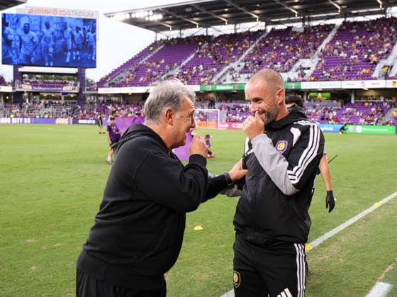 May 16, 2026, U.S.: Orlando City Head Coach OSCAR PAREJA and Atlanta United Head Coach TATA MARTINO shake . The Orlando City Soccer Club hosted Atlanta United at Inter&Co Stadium in Orlando, FL. U.S. - ZUMAm299 20260516_znp_m299_004 Copyright: xTaylorxMcFeex