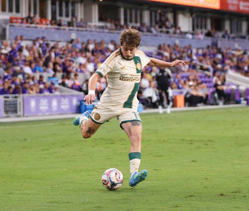 May 16, 2026, U.S.: Atlanta United midfielder SABA LOBJANIDZE (11) kicks the ball against Orlando City SC. The Orlando City Soccer Club hosted Atlanta United at Inter&Co Stadium in Orlando, FL. U.S. - ZUMAm299 20260516_znp_m299_017 Copyright: xTaylorxMcFeex